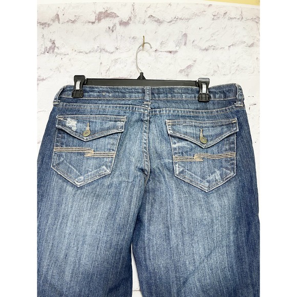 Arizona Jean Co Distressed Cropped Capri Jeans 9 - Picture 2 of 12